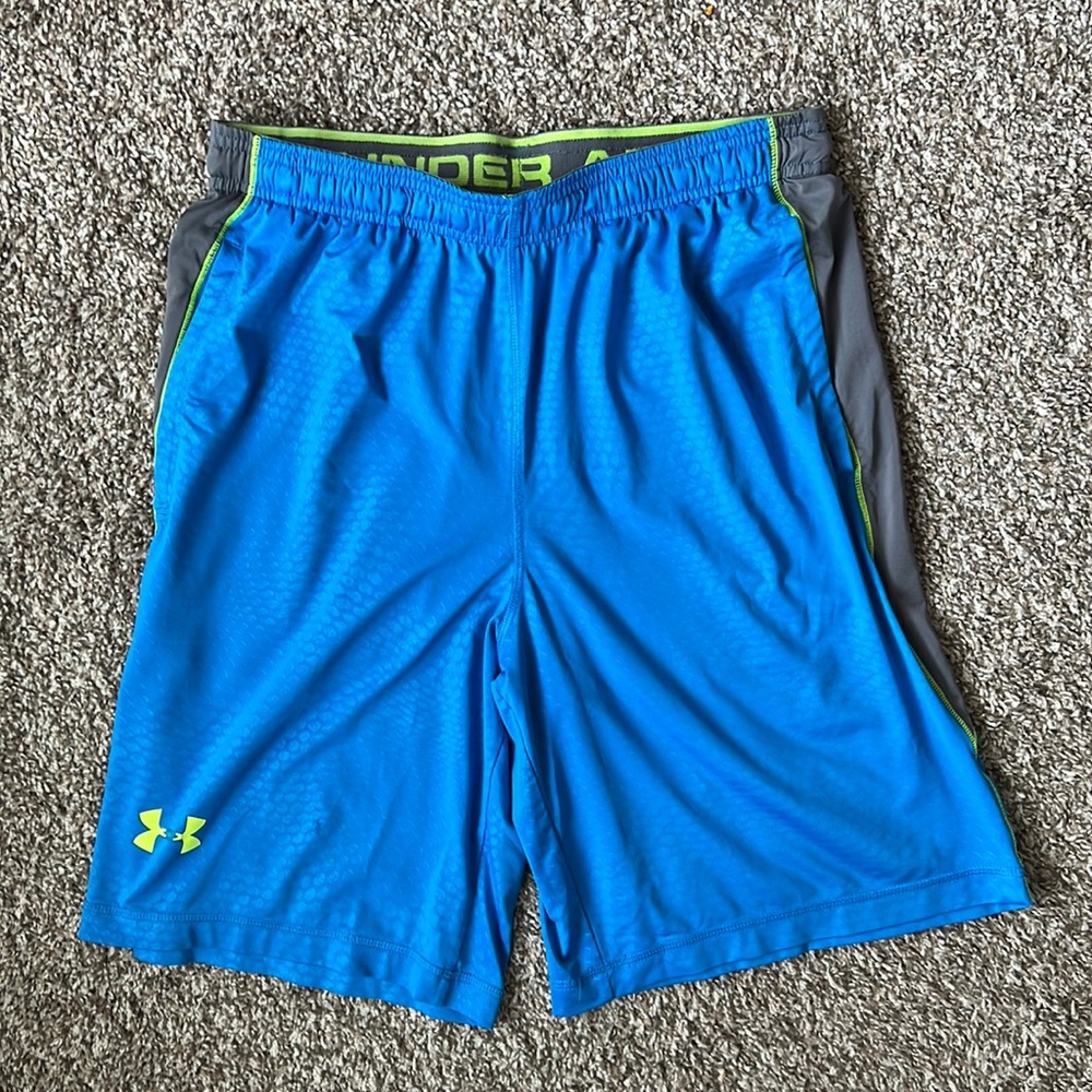 UNDER ARMOUR men’s shorts